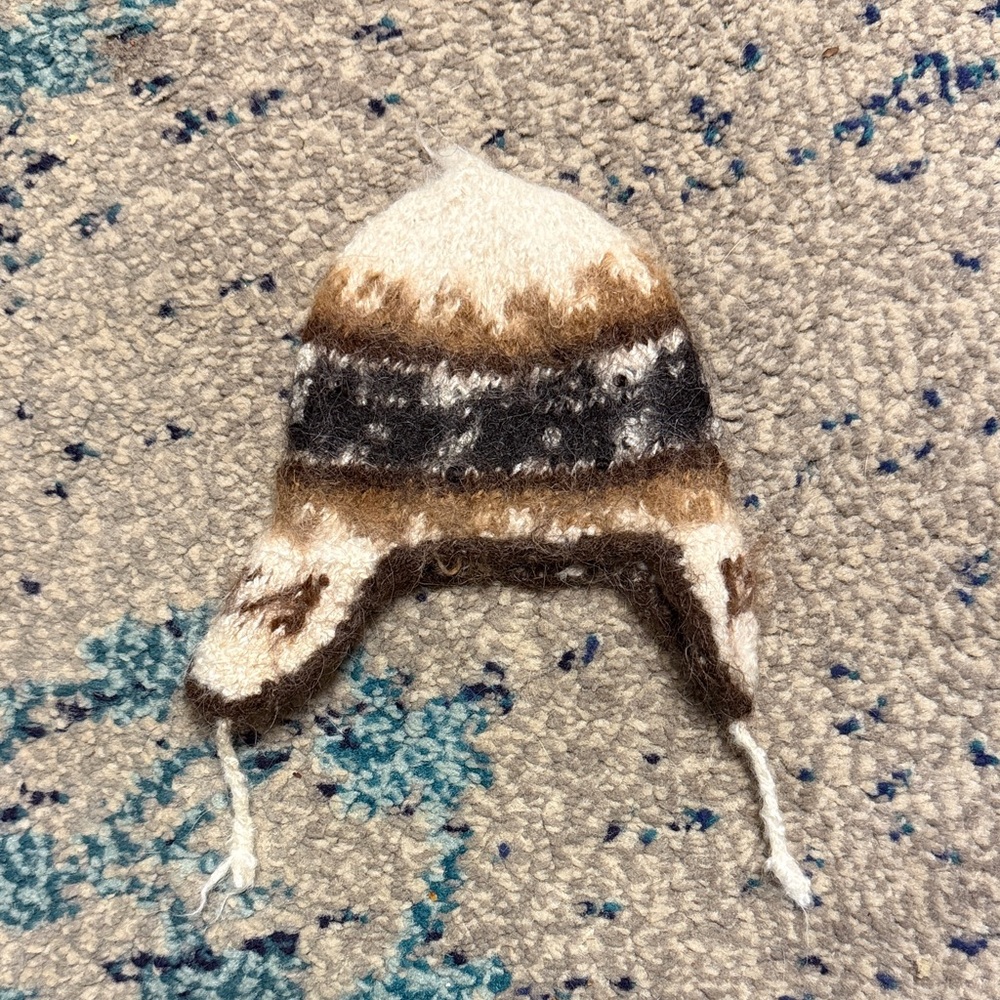 Handmade Newborn Peruvian alpaca hat